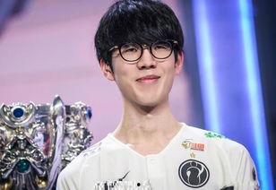 魏龙直播爆料最新消息,最新热点事件内幕大曝光！